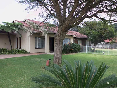 4 Bedroom House For Sale in Kempton Park - img