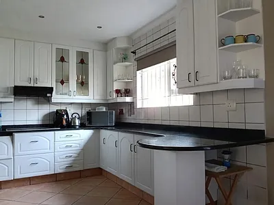 4 Bedroom House To Rent in Richards Bay - img
