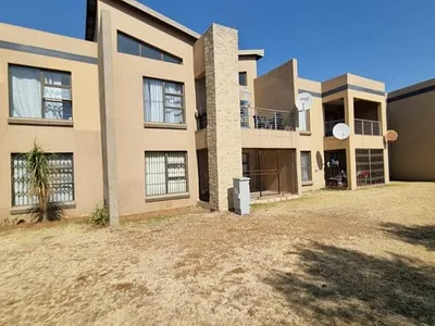 3 Bedroom Apartment For Sale in Vanderbijlpark - Vwfo.webp