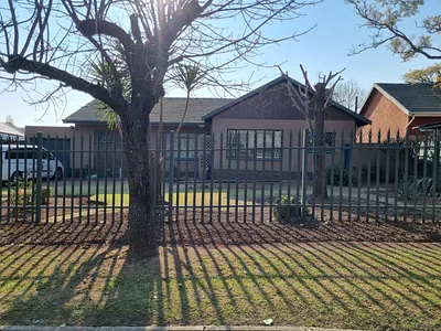 3 Bedroom House To Rent in Germiston - S3yu.webp