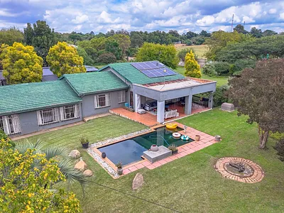 3 Bedroom House For Sale in Glen Austin, Midrand - ksXR.webp