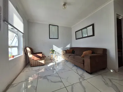 2 Bedroom House For Sale in Mitchells Plain - img