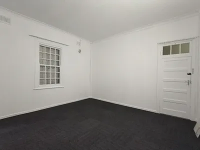 1 Bedroom Apartment To Rent in Durban - 5iI2.webp