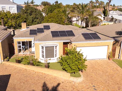 3 Bedroom House For Sale in Durbanville - 1hn8.webp