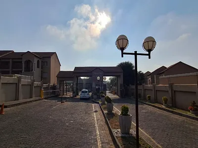 2 Bedroom Apartment For Sale in Randburg - BENZ.webp
