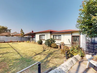 3 Bedroom House For Sale in Germiston - NPko.webp