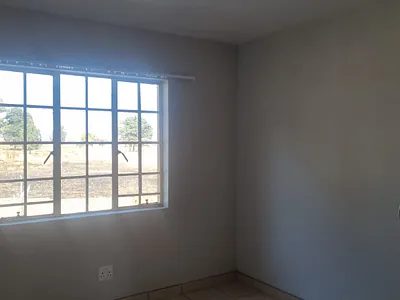 2 Bedroom Apartment To Rent in Witbank - d04Y.webp