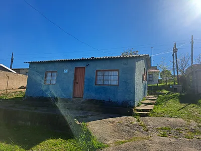 2 Bedroom House For Sale in East London - roDa.webp