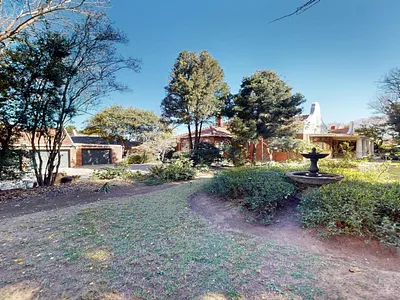 5 Bedroom House For Sale in Boksburg - Q4Yp.webp