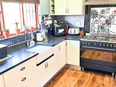 4 Bedroom House For Sale in Brackenfell - kPEr.webp