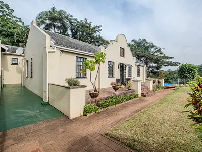 3 Bedroom House For Sale in Durban North - DRzP.webp
