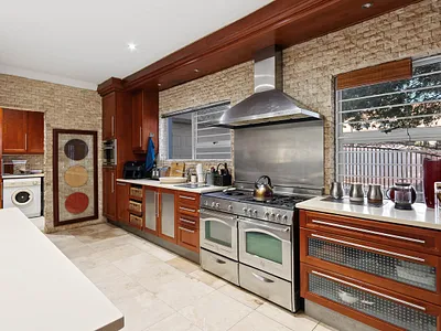 4 Bedroom House For Sale in Strand - img