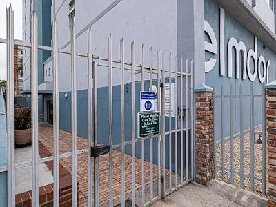 2 Bedroom Apartment To Rent in Port Elizabeth - gFgT.webp