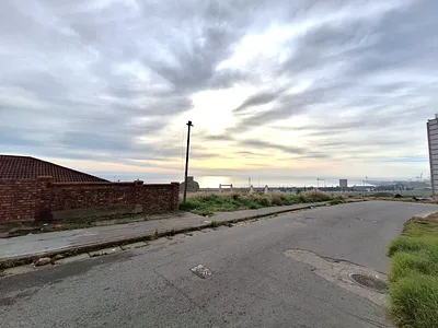 1 Bedroom Apartment For Sale in Port Elizabeth - OCgp.webp