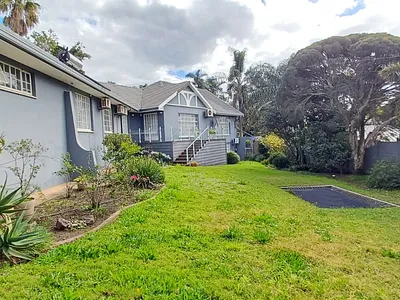 3 Bedroom House For Sale in East London - lRVM.webp