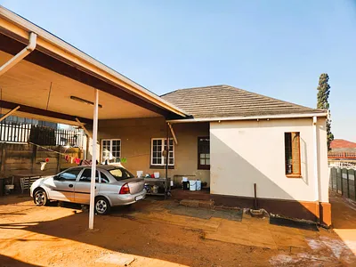 3 Bedroom House For Sale in Johannesburg - 6Dsi.webp