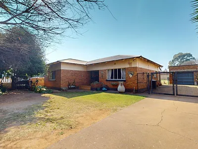 3 Bedroom House For Sale in Boksburg - wi8a.webp