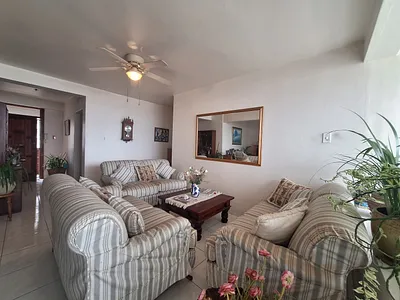 2.5 Bedroom Apartment For Sale in Durban - wmtR.webp