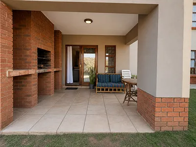2 Bedroom Apartment To Rent in Rustenburg - fr9V.webp
