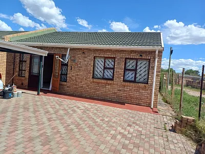 3 Bedroom House To Rent in Queenstown - img