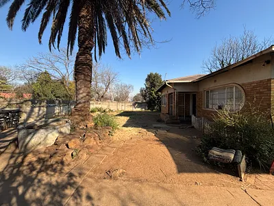 3 Bedroom House For Sale in Kempton Park - FOWC.webp