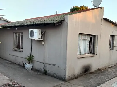 2 Bedroom House For Sale in Bo-dorp, Rustenburg - Pbzj.webp