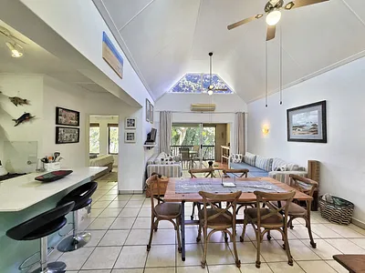 3 Bedroom Apartment For Sale in St Lucia - tx28.webp