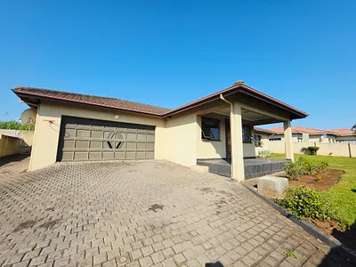3 Bedroom House To Rent in Empangeni - 30XN.webp
