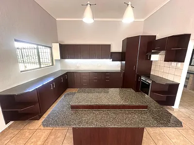3 Bedroom House For Sale in Nelspruit - K9NT.webp