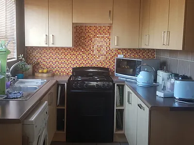2 Bedroom Apartment To Rent in Alberton - 0BO3.webp
