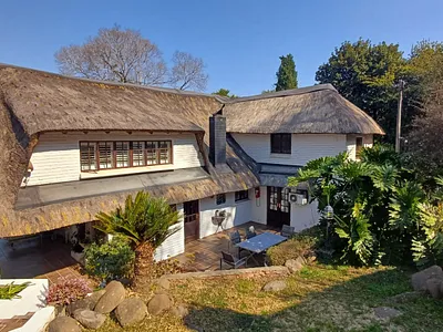 6 Bedroom House For Sale in Hartbeespoort - mBhi.webp
