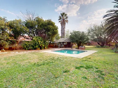 6 Bedroom House For Sale in Potchefstroom - SLu1.webp