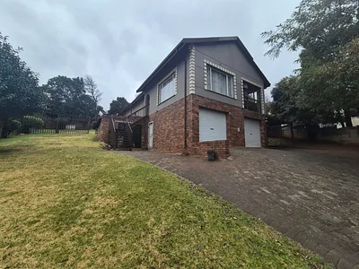 3 Bedroom House For Sale in Johannesburg - d4Ho.webp