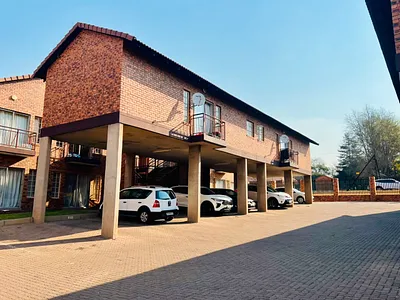 2 Bedroom Apartment To Rent in Witbank - mHZO.webp