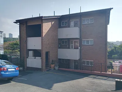 1 Bedroom Apartment For Sale in Durban - YjHf.webp