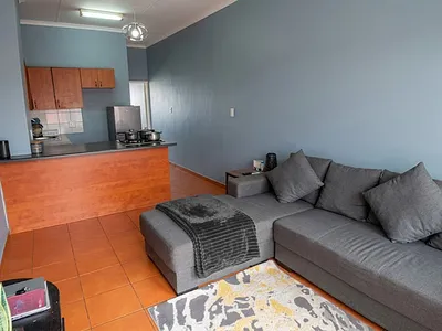 2 Bedroom Apartment For Sale in Pretoria - 6ZZG.webp