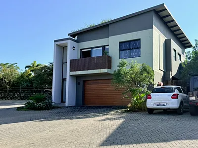 2 Bedroom Townhouse For Sale in Ballito - SMJ4.webp