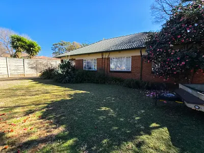 3 Bedroom House For Sale in Edenvale - Amv7.webp
