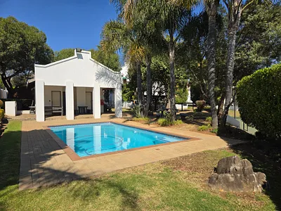 2 Bedroom Townhouse For Sale in Edenvale - 24ue.webp