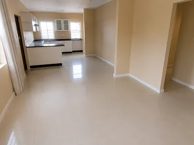 3 Bedroom Townhouse For Sale in East London - img