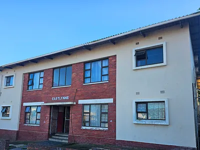 2 Bedroom Apartment For Sale in East London - img