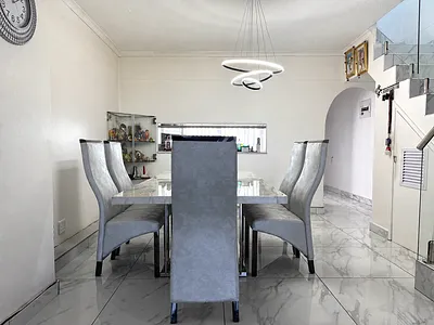 2 Bedroom Apartment For Sale in Scottburgh - JdjF.webp