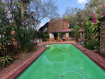6 Bedroom House For Sale in Pretoria - sd07.webp