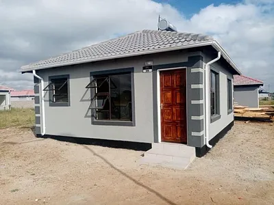 2 Bedroom House For Sale in Benoni - img