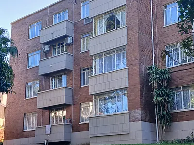 2 Bedroom Apartment For Sale in Durban - 7v4T.webp