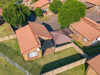2 Bedroom Townhouse For Sale in Centurion - OUNM.webp
