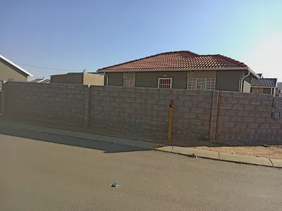 2 Bedroom House For Sale in Walkerville - NCAy.webp