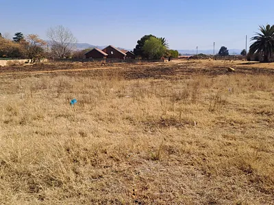 Vacant Land For Sale in Balfour - 77w0.webp