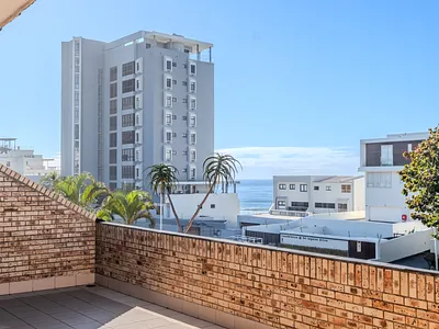 3 Bedroom Apartment For Sale in Umhlanga - hSYh.webp