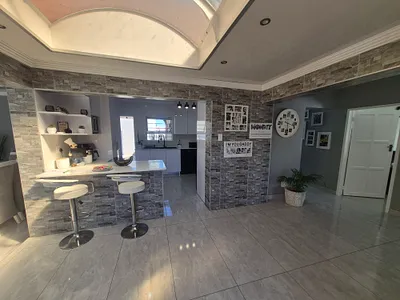 3 Bedroom House For Sale in Alberton - 7Ka5.webp